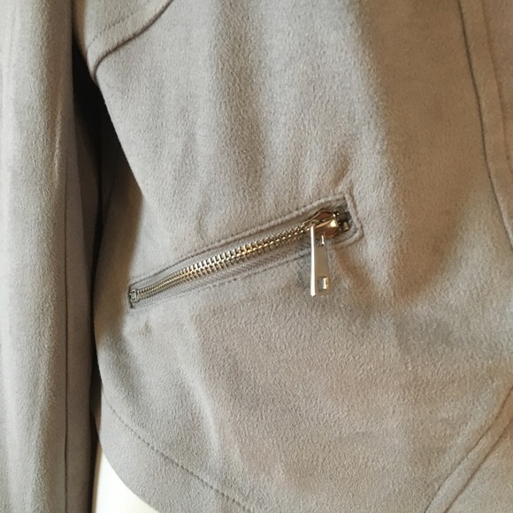NWT Faux suede gray blue jacket - Picture 5 of 7